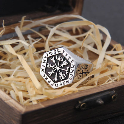 Vegvisir Ring - Nordic Path Compass